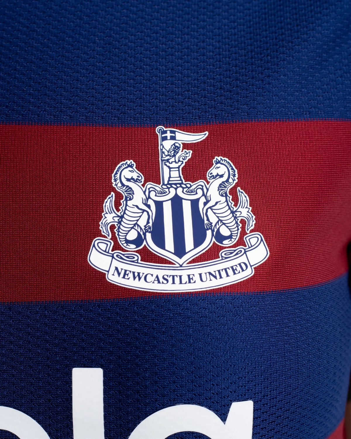 Newcastle United newcastle united adidas womens 2425 away shirt – 14 isak Collection - Football Kits & Footwear