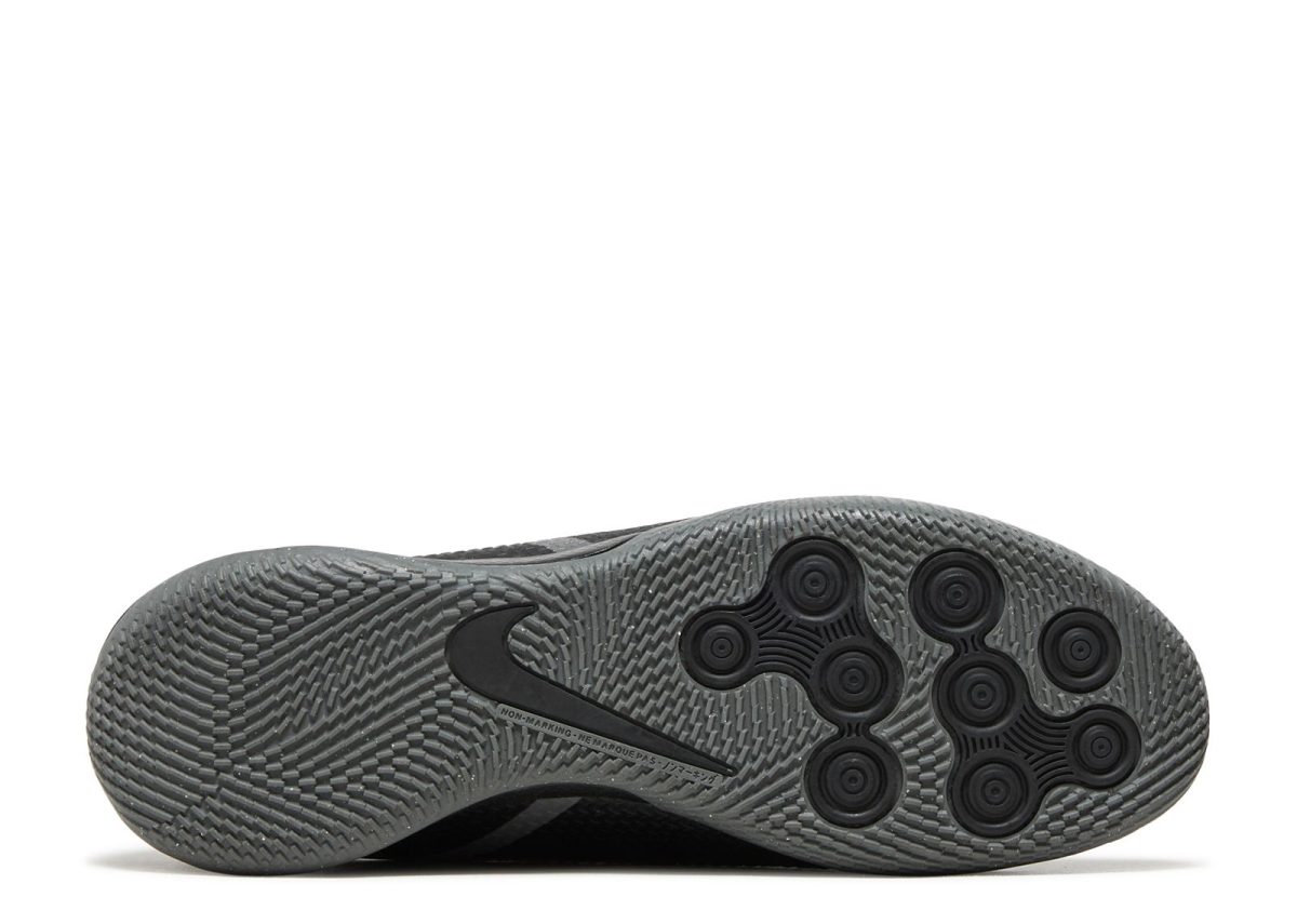 Newcastle United nike phantom gt2 academy df ic 8216black iron grey Collection - Football Kits & Footwear