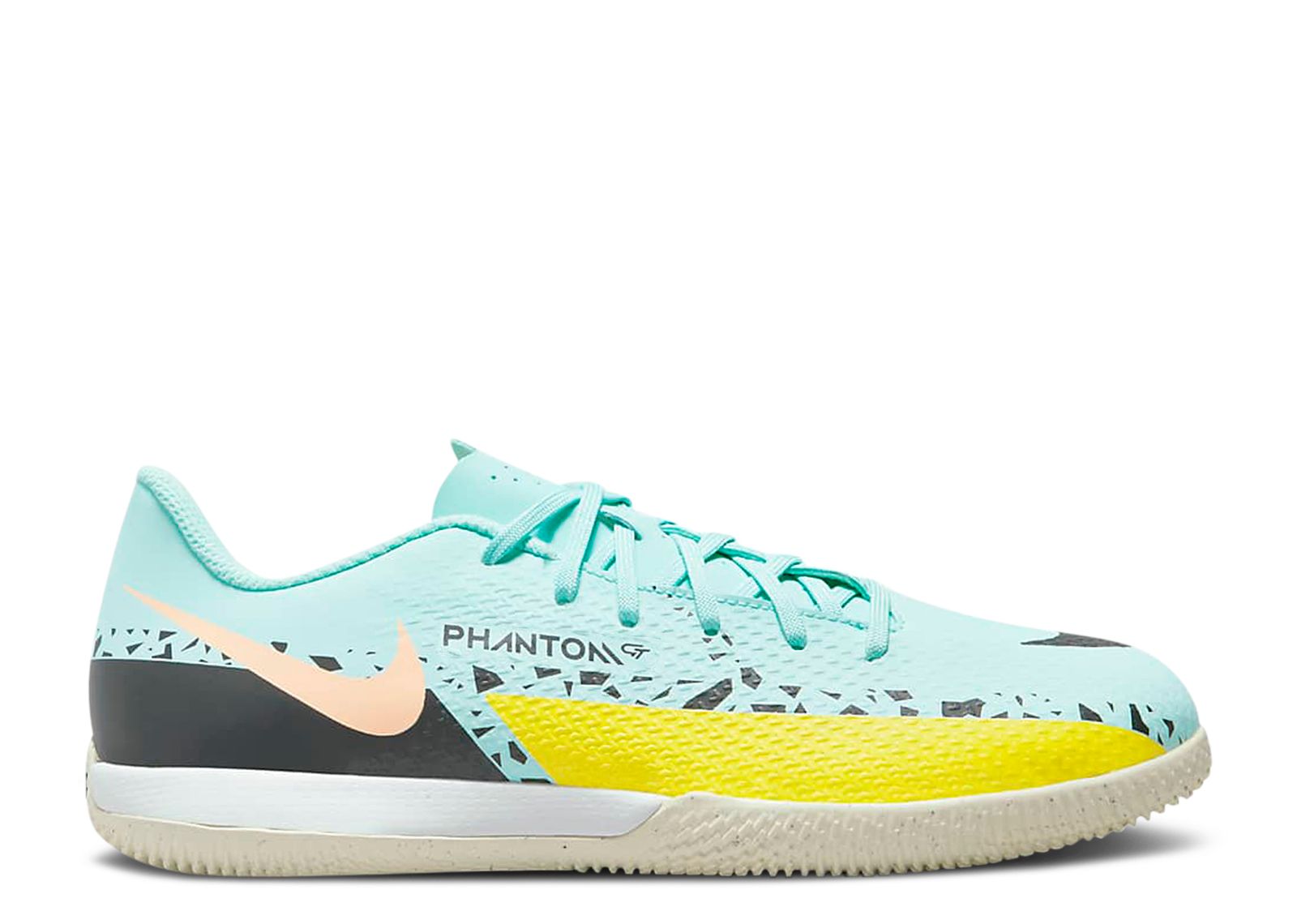 Newcastle United nike phantom gt2 academy ic gs 8216lucent pack gs Collection - Football Kits & Footwear