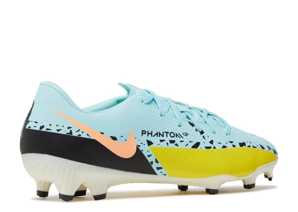 Newcastle United nike phantom gt2 academy mg 8216lucent pack Collection - Football Kits & Footwear