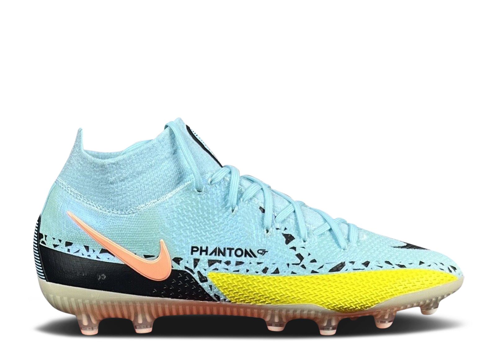 Newcastle United nike phantom gt2 df elite ag pro 8216lucent pack Collection - Football Kits & Footwear
