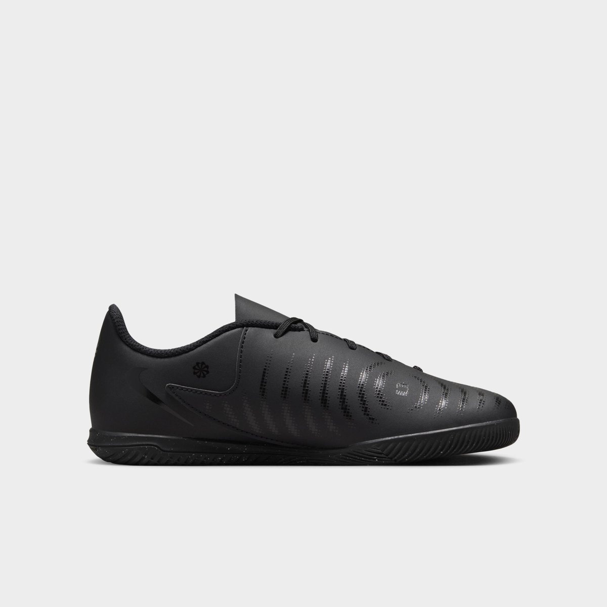Newcastle United nike phantom gx 2 club juniors indoor court football boots. blackgreen Collection - Football Kits & Footwear