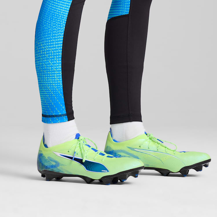 Newcastle United puma ultra 5 carbon fizzy apple Collection - Football Kits & Footwear
