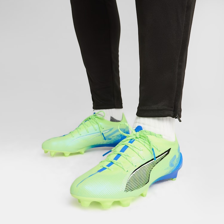 Newcastle United puma ultra 5 ultimate Collection - Football Kits & Footwear